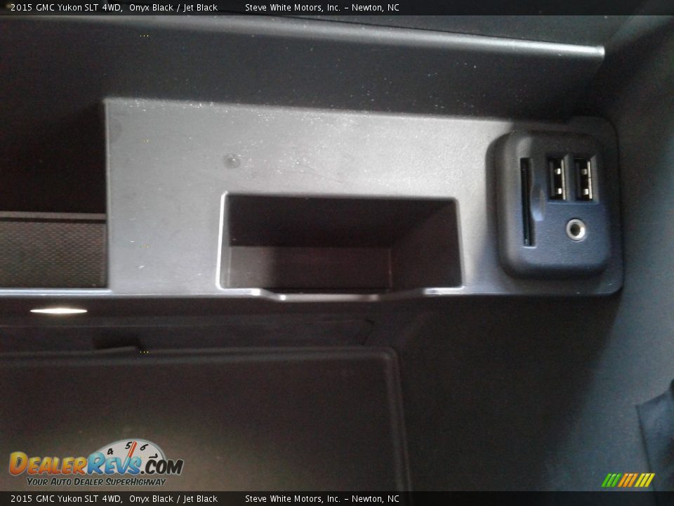 2015 GMC Yukon SLT 4WD Onyx Black / Jet Black Photo #29