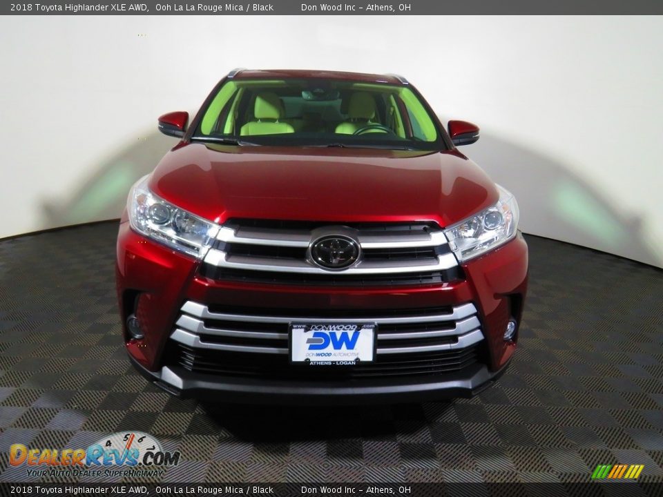 2018 Toyota Highlander XLE AWD Ooh La La Rouge Mica / Black Photo #5