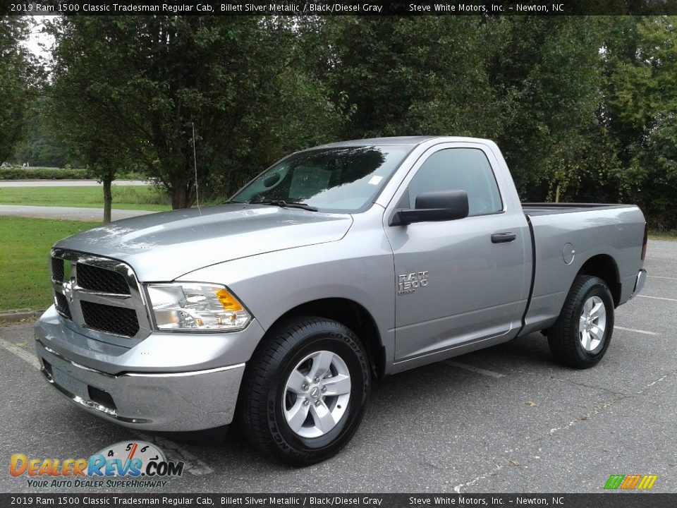 Front 3/4 View of 2019 Ram 1500 Classic Tradesman Regular Cab Photo #2