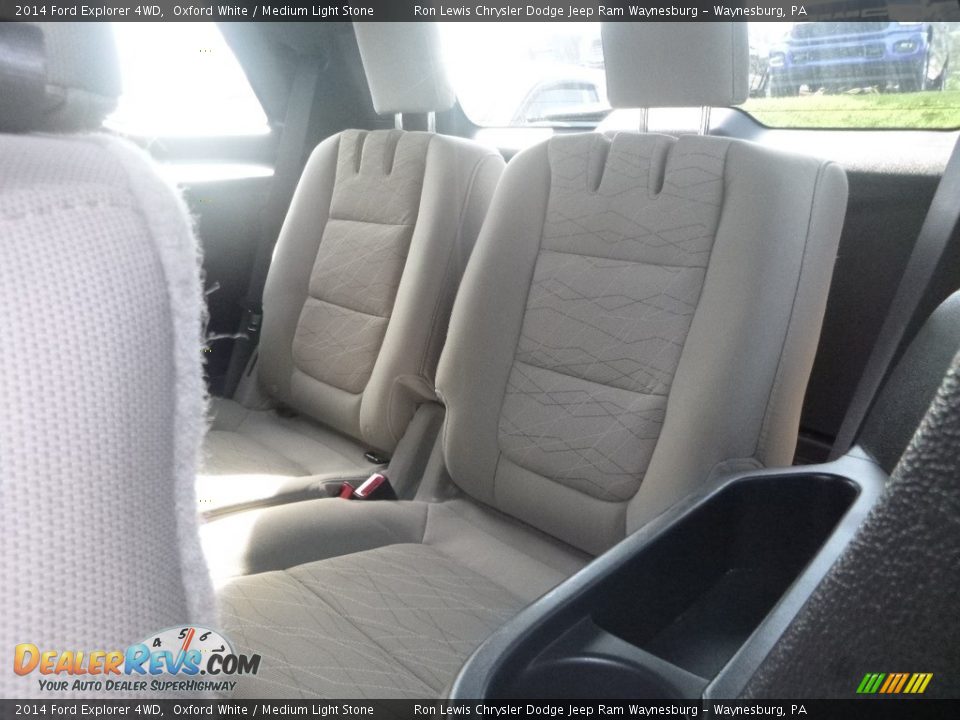 2014 Ford Explorer 4WD Oxford White / Medium Light Stone Photo #13