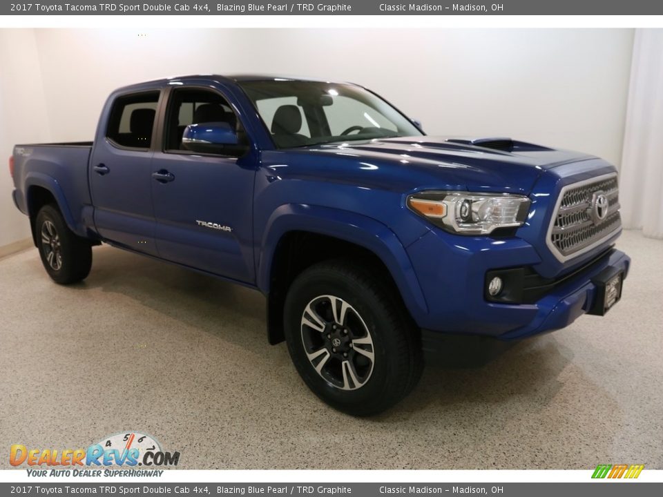 2017 Toyota Tacoma TRD Sport Double Cab 4x4 Blazing Blue Pearl / TRD Graphite Photo #1