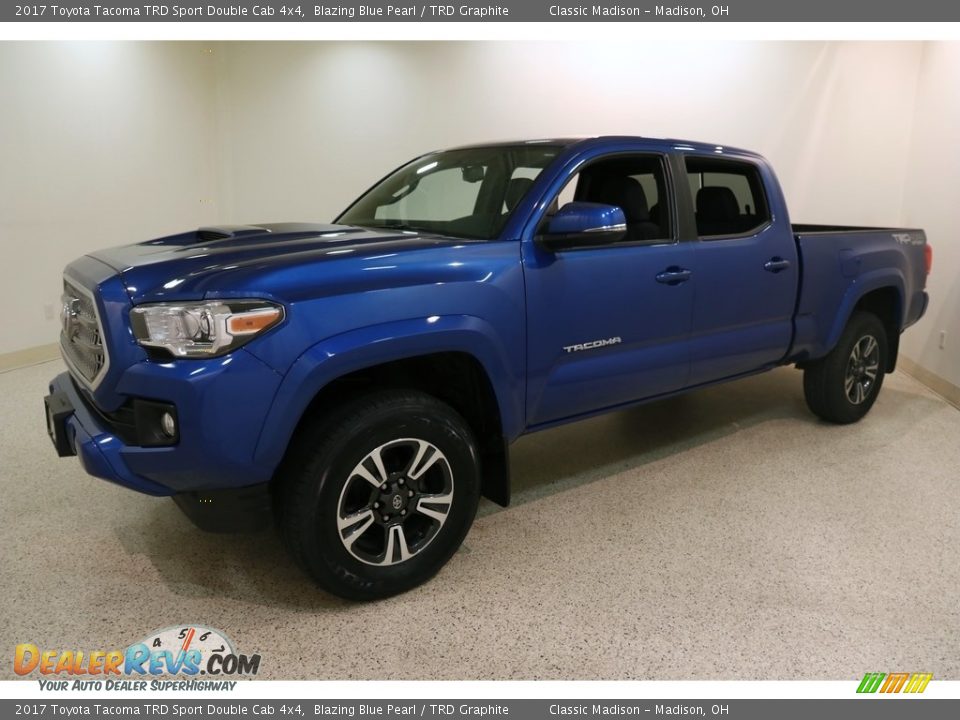 2017 Toyota Tacoma TRD Sport Double Cab 4x4 Blazing Blue Pearl / TRD Graphite Photo #3