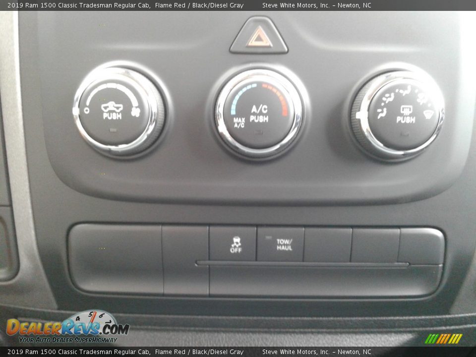 Controls of 2019 Ram 1500 Classic Tradesman Regular Cab Photo #22