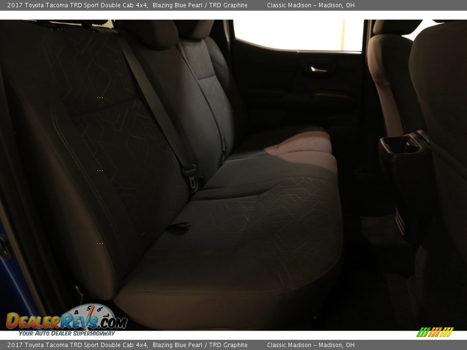 2017 Toyota Tacoma TRD Sport Double Cab 4x4 Blazing Blue Pearl / TRD Graphite Photo #18