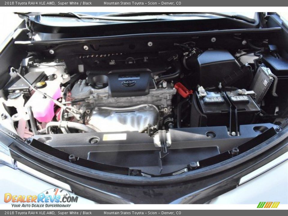 2018 Toyota RAV4 XLE AWD Super White / Black Photo #28