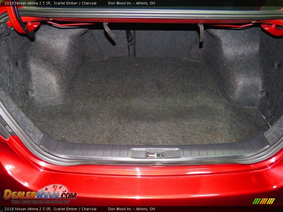 2018 Nissan Altima 2.5 SR Scarlet Ember / Charcoal Photo #13