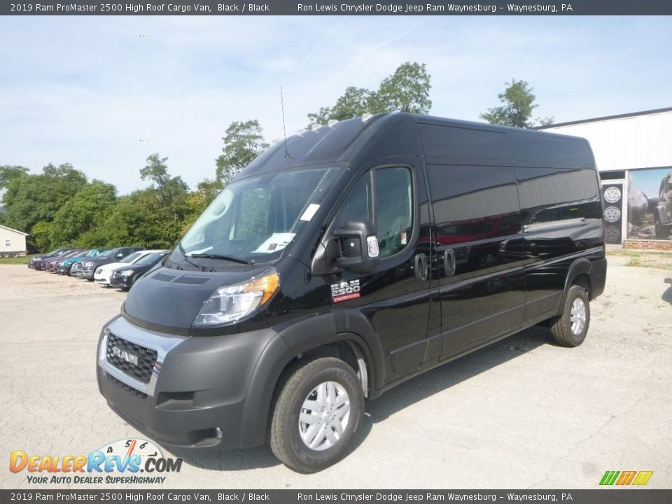 Front 3/4 View of 2019 Ram ProMaster 2500 High Roof Cargo Van Photo #1