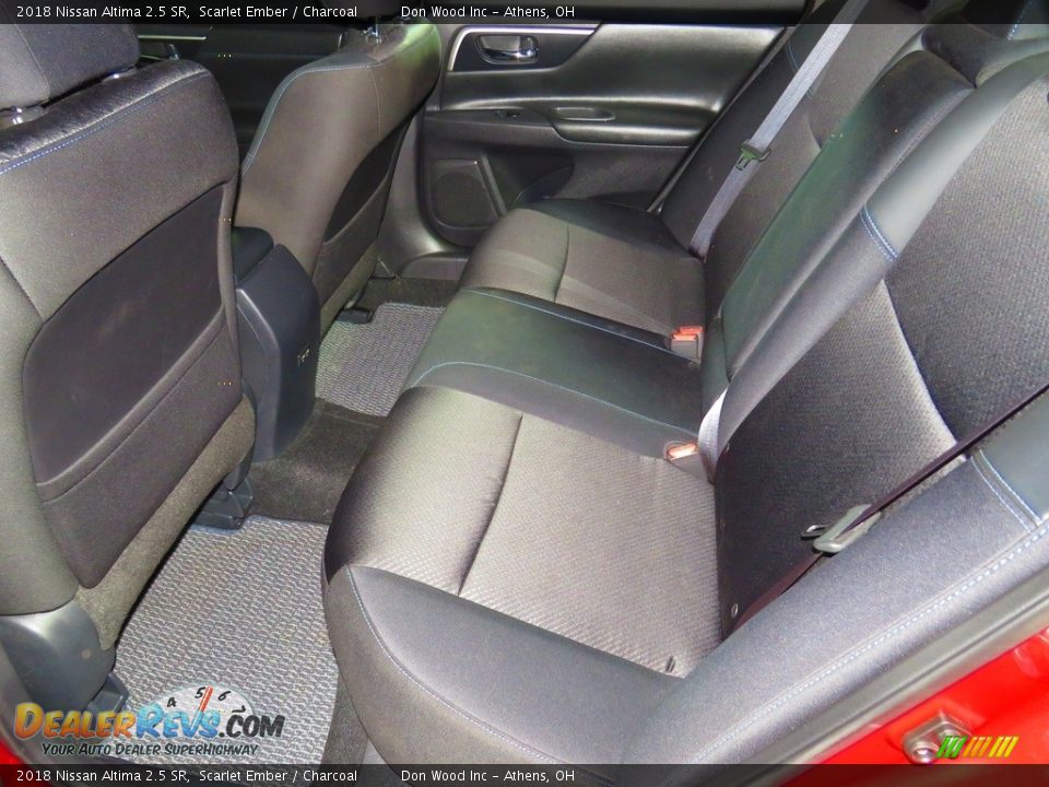 2018 Nissan Altima 2.5 SR Scarlet Ember / Charcoal Photo #21