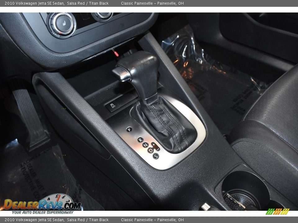 2010 Volkswagen Jetta SE Sedan Salsa Red / Titan Black Photo #16