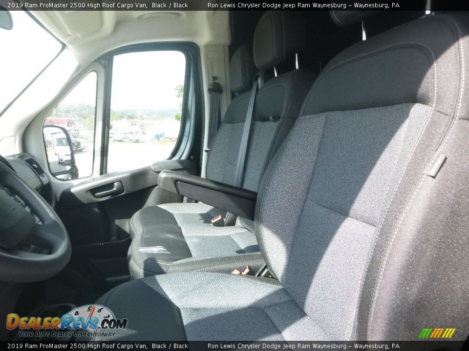 2019 Ram ProMaster 2500 High Roof Cargo Van Black / Black Photo #11
