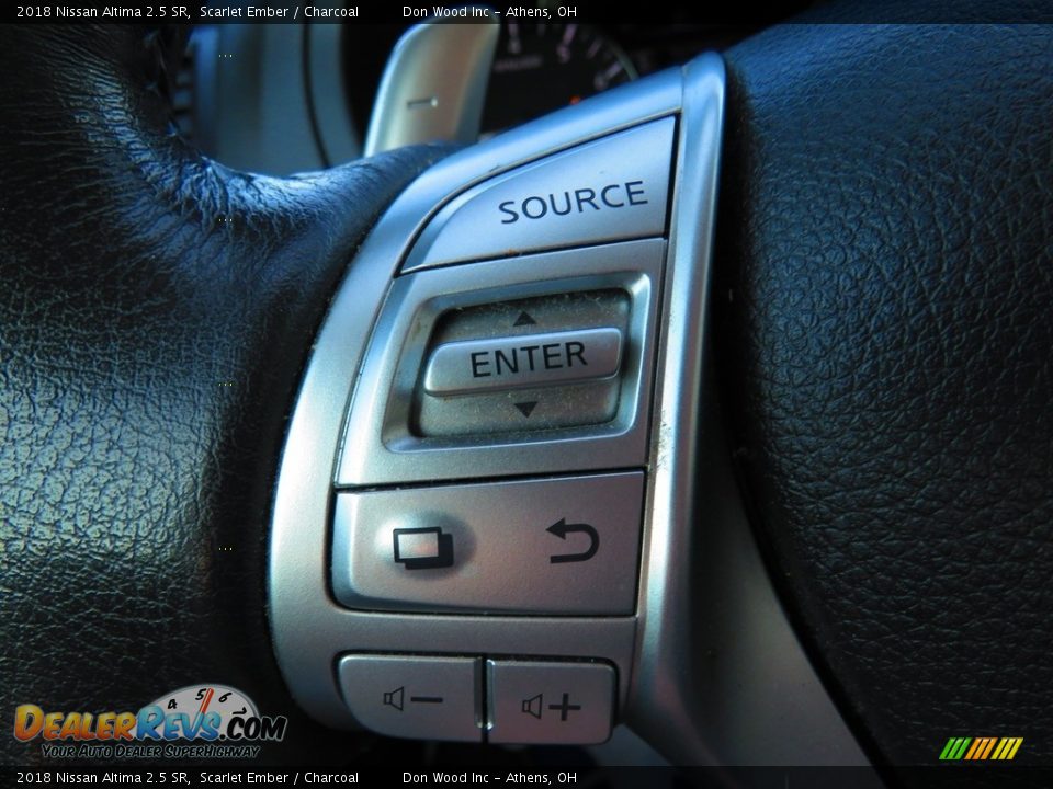 2018 Nissan Altima 2.5 SR Scarlet Ember / Charcoal Photo #31