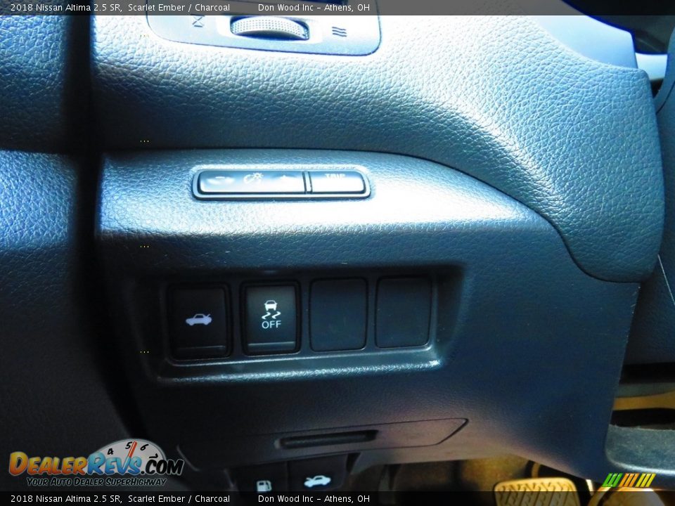 2018 Nissan Altima 2.5 SR Scarlet Ember / Charcoal Photo #34