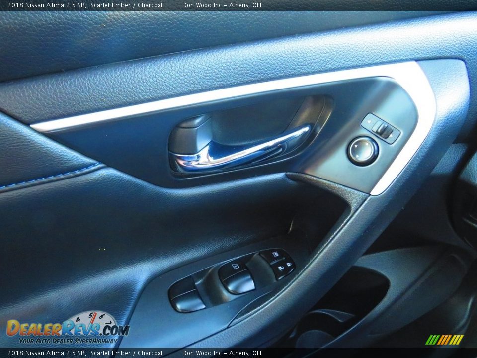 2018 Nissan Altima 2.5 SR Scarlet Ember / Charcoal Photo #35