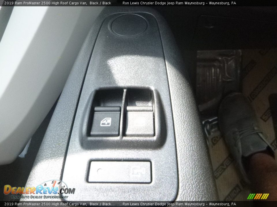 2019 Ram ProMaster 2500 High Roof Cargo Van Black / Black Photo #20