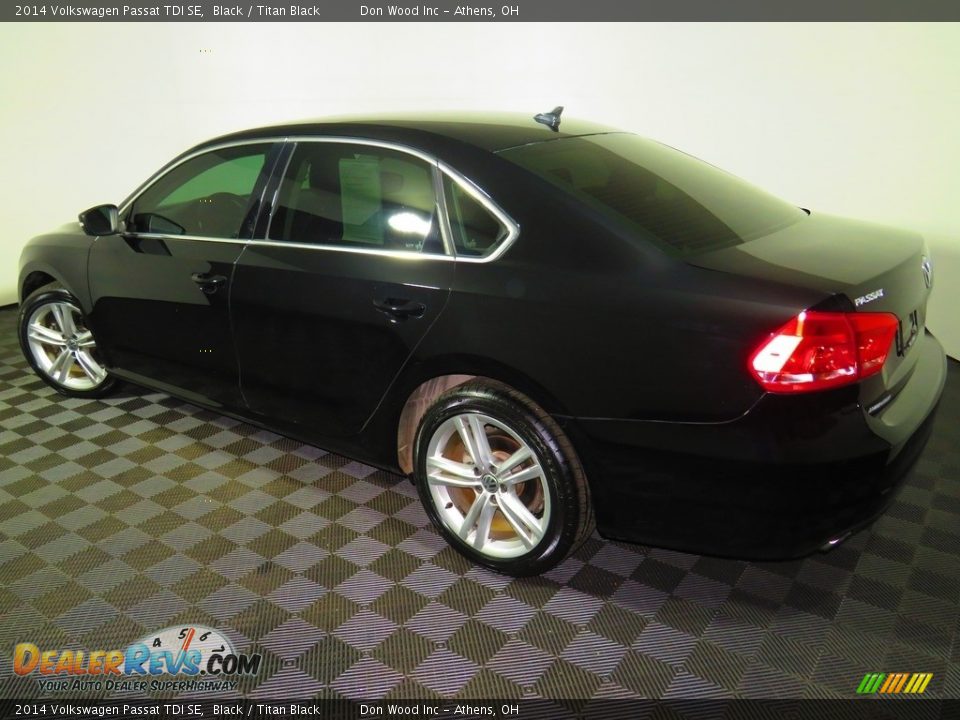 2014 Volkswagen Passat TDI SE Black / Titan Black Photo #11