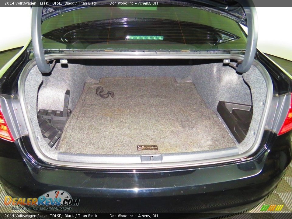 2014 Volkswagen Passat TDI SE Black / Titan Black Photo #15