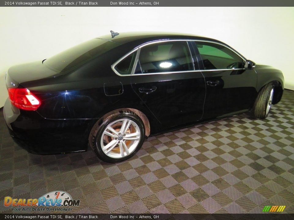2014 Volkswagen Passat TDI SE Black / Titan Black Photo #16