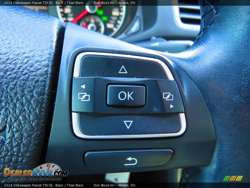 2014 Volkswagen Passat TDI SE Black / Titan Black Photo #35