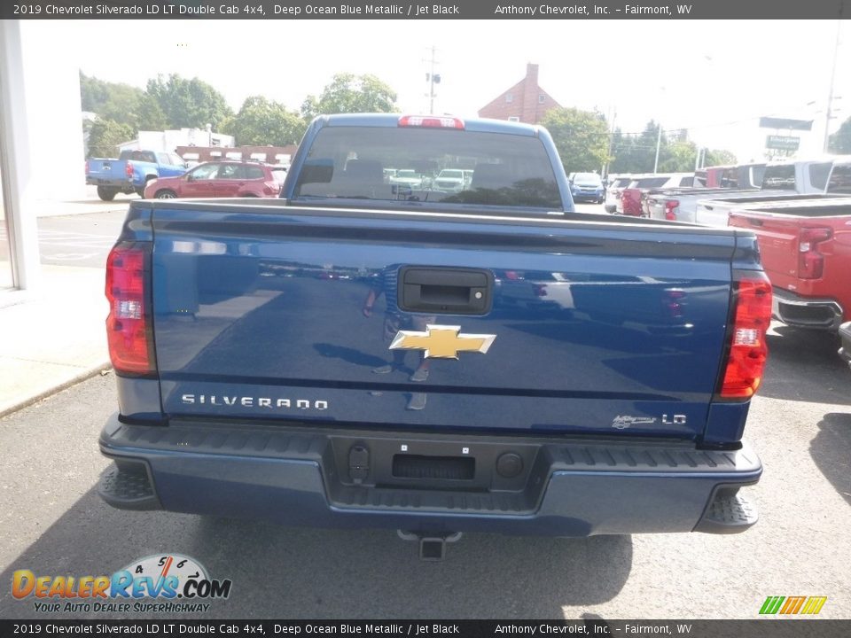 2019 Chevrolet Silverado LD LT Double Cab 4x4 Deep Ocean Blue Metallic / Jet Black Photo #8