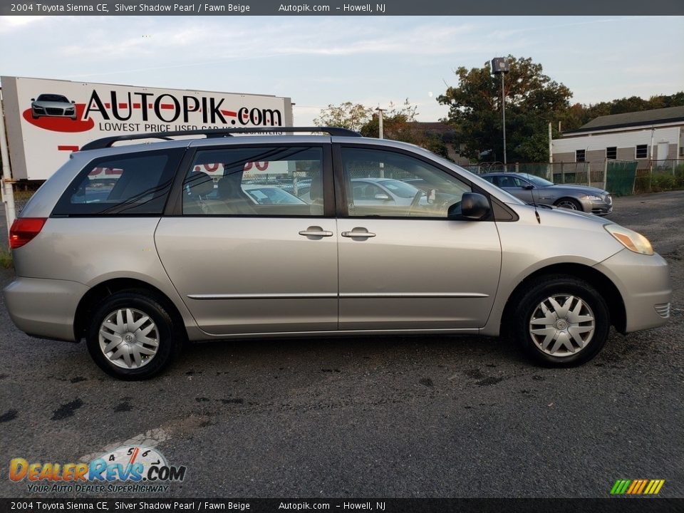 2004 Toyota Sienna CE Silver Shadow Pearl / Fawn Beige Photo #2