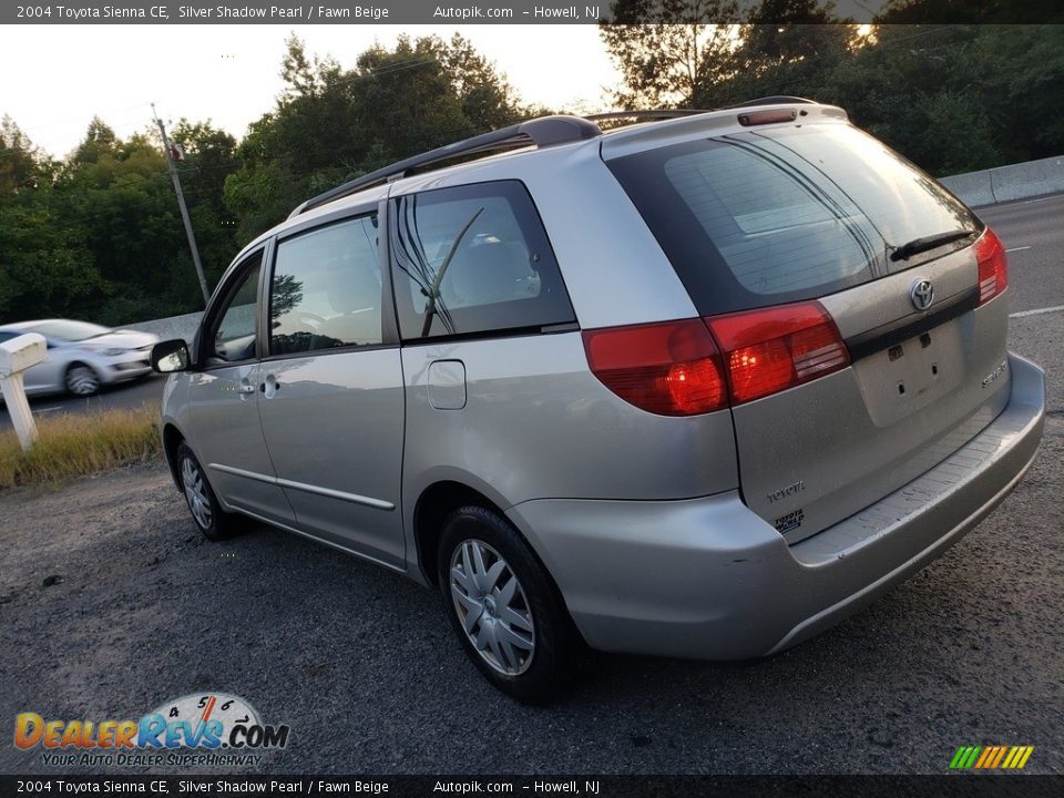 2004 Toyota Sienna CE Silver Shadow Pearl / Fawn Beige Photo #5