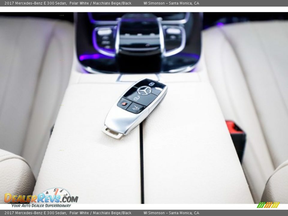 2017 Mercedes-Benz E 300 Sedan Polar White / Macchiato Beige/Black Photo #28