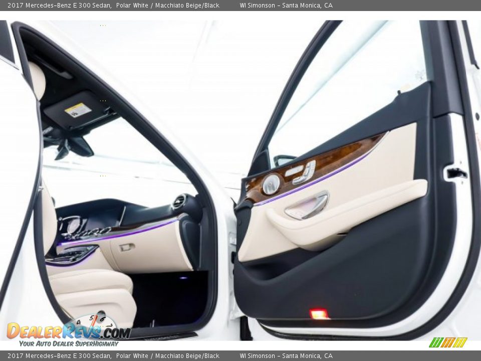 2017 Mercedes-Benz E 300 Sedan Polar White / Macchiato Beige/Black Photo #32