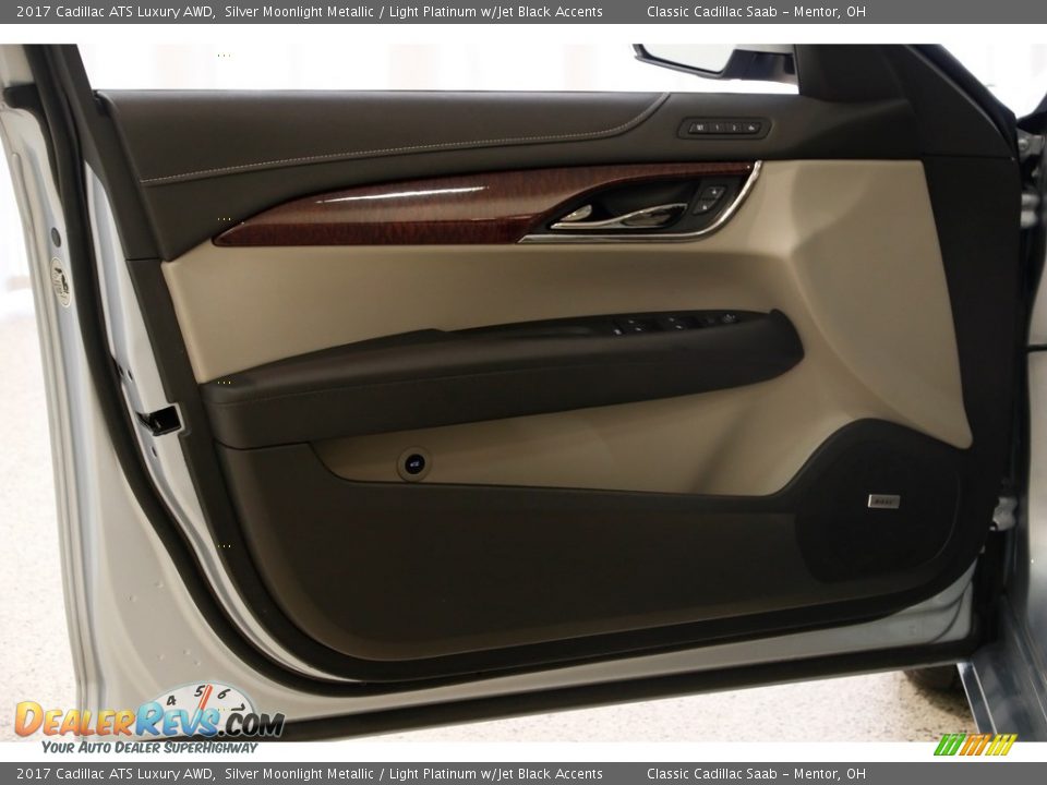 2017 Cadillac ATS Luxury AWD Silver Moonlight Metallic / Light Platinum w/Jet Black Accents Photo #4