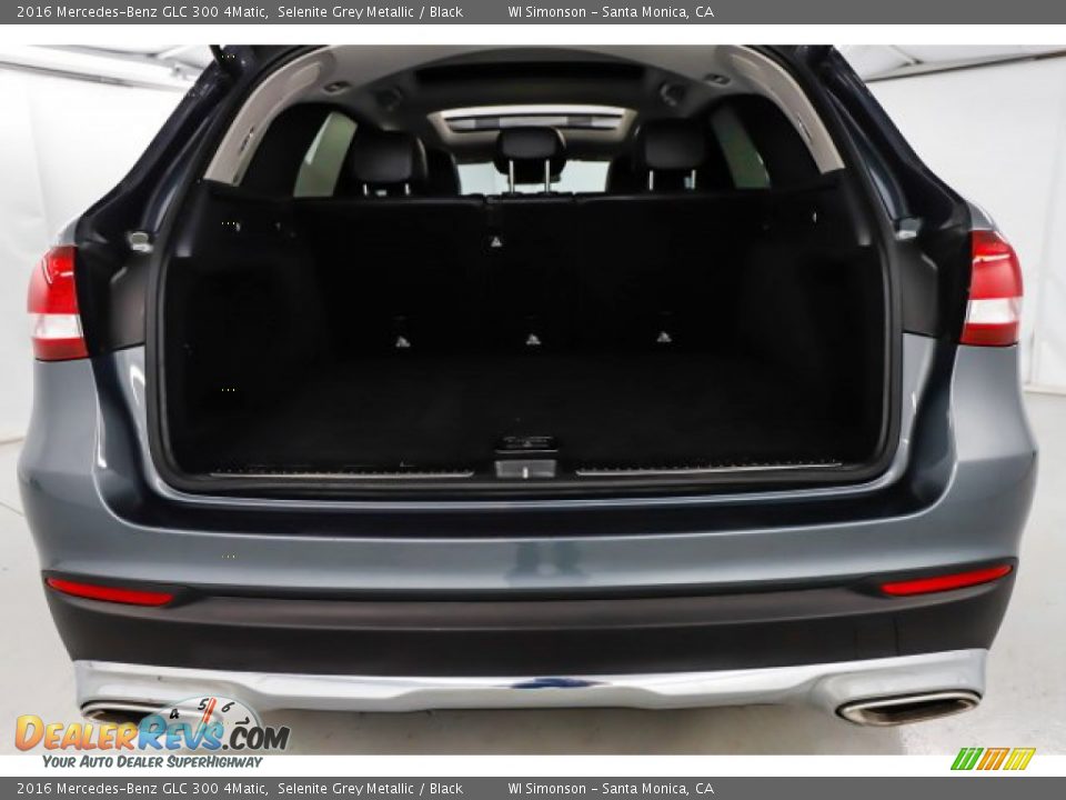 2016 Mercedes-Benz GLC 300 4Matic Selenite Grey Metallic / Black Photo #7