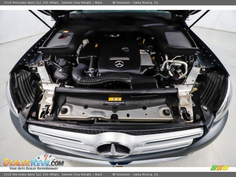 2016 Mercedes-Benz GLC 300 4Matic Selenite Grey Metallic / Black Photo #16