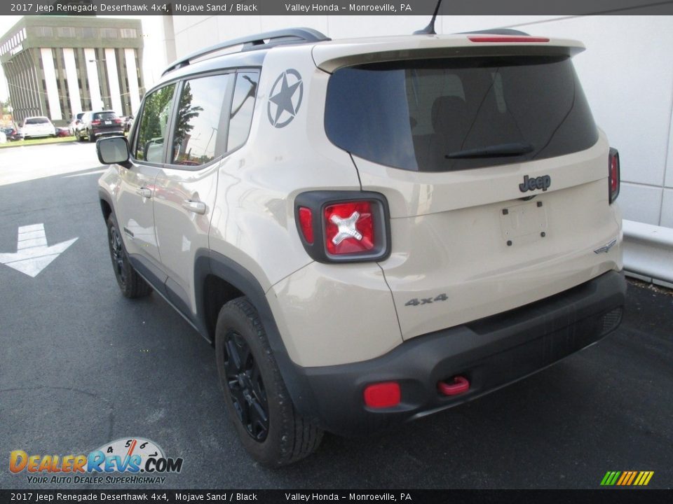 2017 Jeep Renegade Deserthawk 4x4 Mojave Sand / Black Photo #3