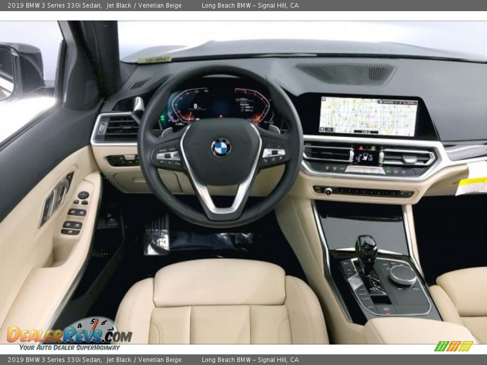 Dashboard of 2019 BMW 3 Series 330i Sedan Photo #4