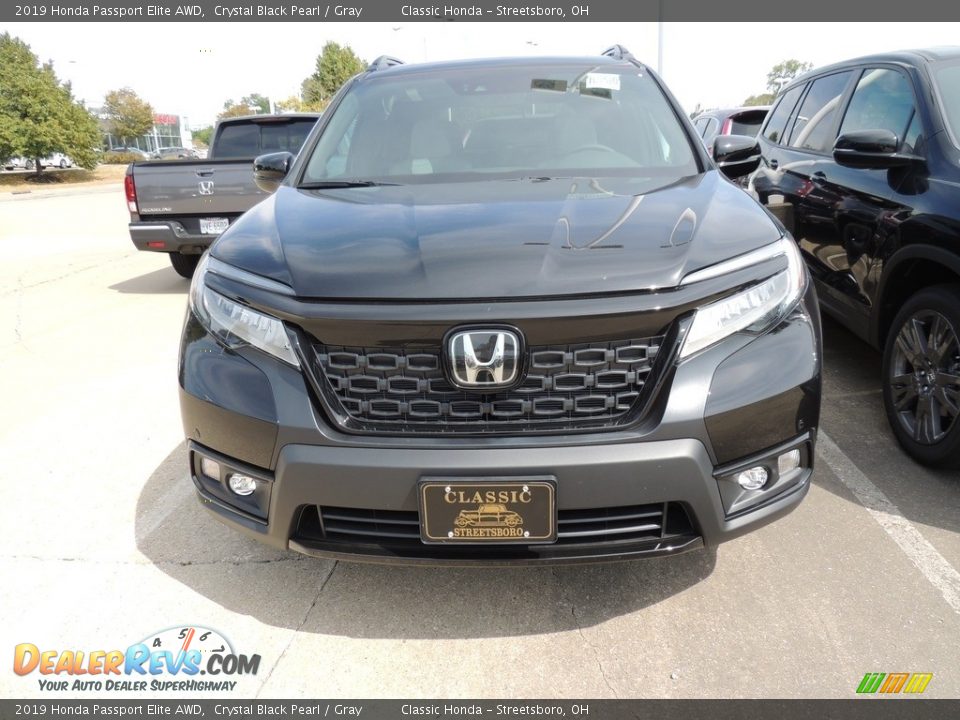 2019 Honda Passport Elite AWD Crystal Black Pearl / Gray Photo #2