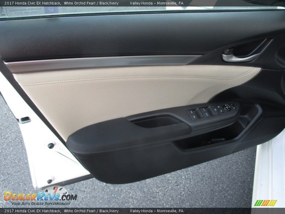 2017 Honda Civic EX Hatchback White Orchid Pearl / Black/Ivory Photo #9