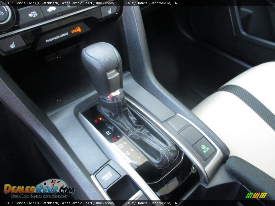 2017 Honda Civic EX Hatchback White Orchid Pearl / Black/Ivory Photo #15