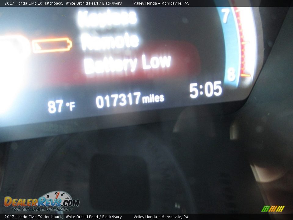 2017 Honda Civic EX Hatchback White Orchid Pearl / Black/Ivory Photo #20