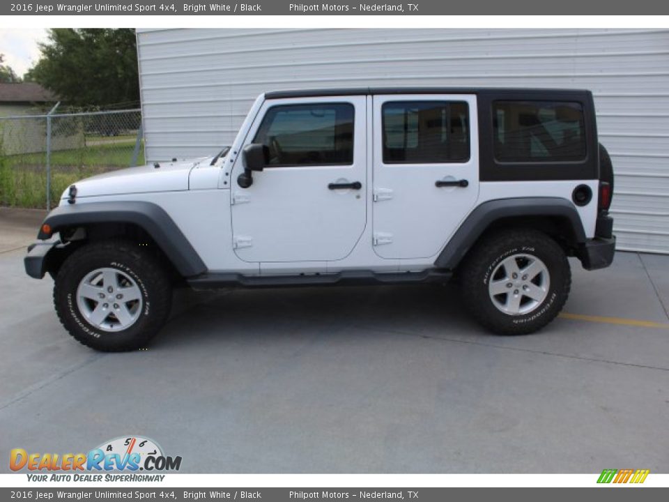 2016 Jeep Wrangler Unlimited Sport 4x4 Bright White / Black Photo #6