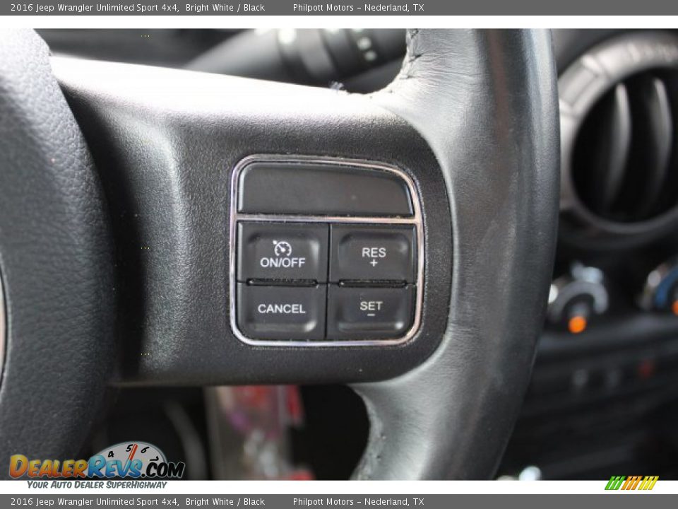 2016 Jeep Wrangler Unlimited Sport 4x4 Bright White / Black Photo #14