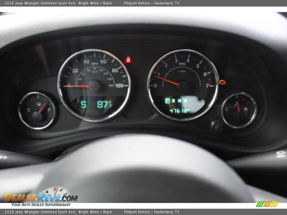 2016 Jeep Wrangler Unlimited Sport 4x4 Bright White / Black Photo #15