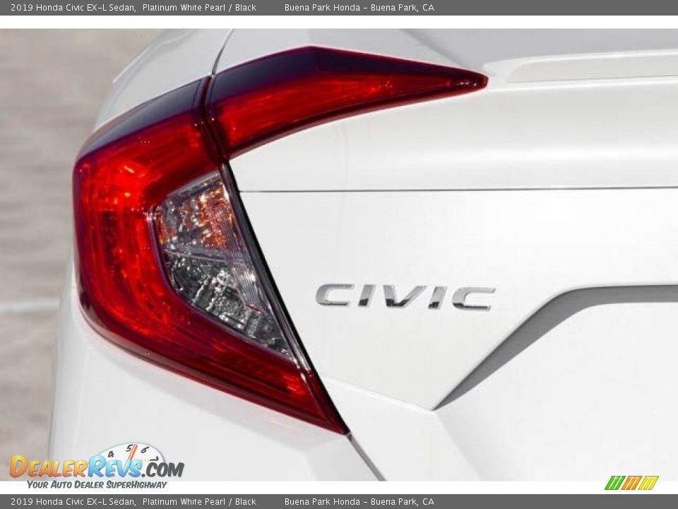 2019 Honda Civic EX-L Sedan Platinum White Pearl / Black Photo #6