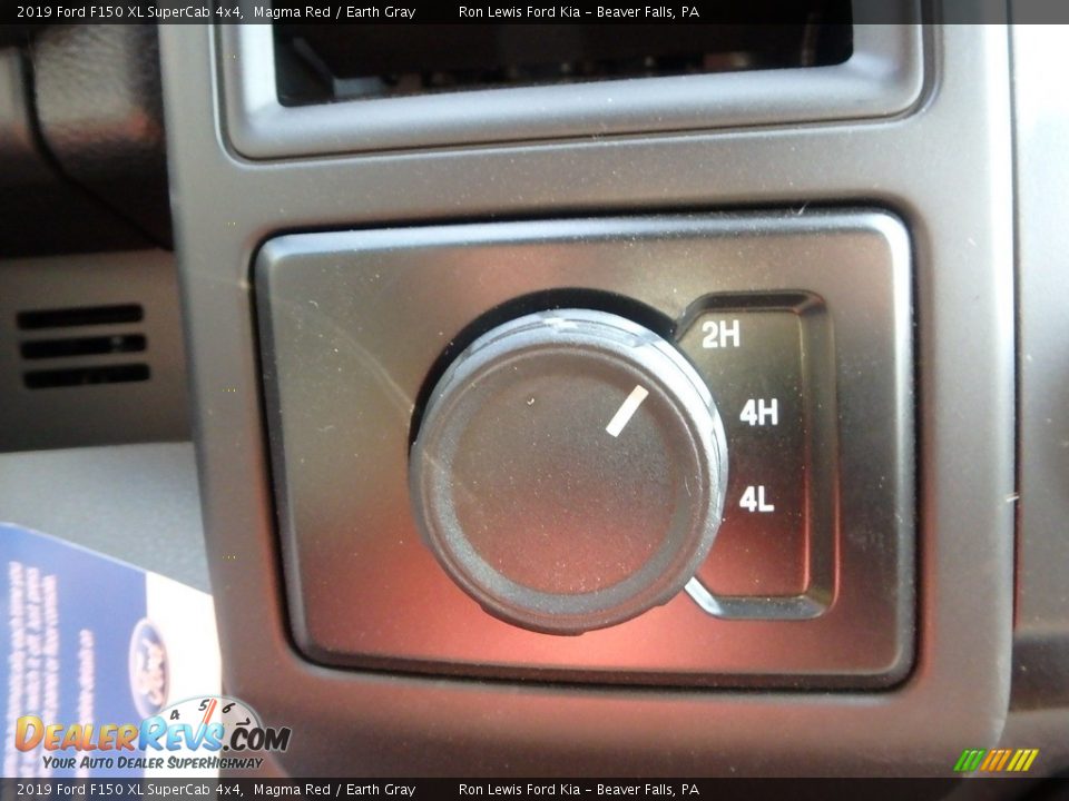 2019 Ford F150 XL SuperCab 4x4 Magma Red / Earth Gray Photo #17
