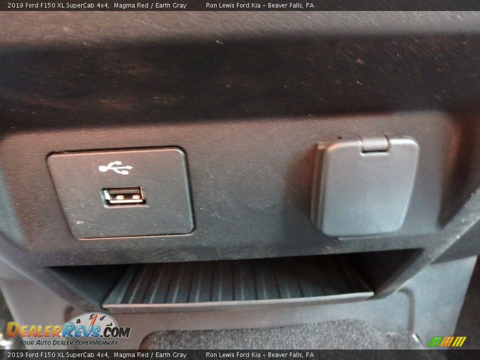 2019 Ford F150 XL SuperCab 4x4 Magma Red / Earth Gray Photo #20