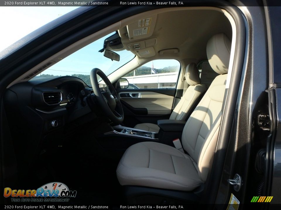2020 Ford Explorer XLT 4WD Magnetic Metallic / Sandstone Photo #13