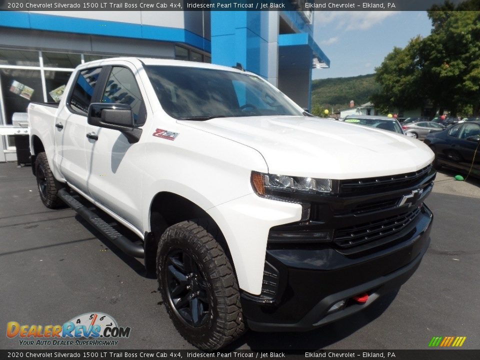 2020 Chevrolet Silverado 1500 LT Trail Boss Crew Cab 4x4 Iridescent Pearl Tricoat / Jet Black Photo #1