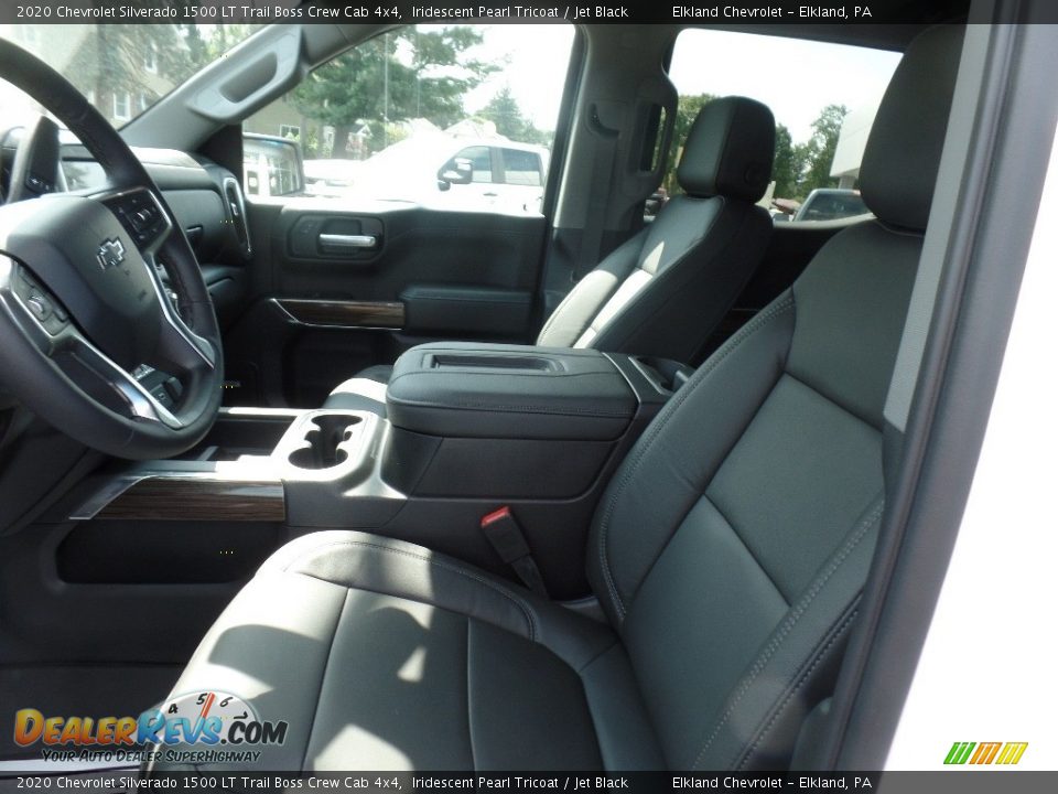 2020 Chevrolet Silverado 1500 LT Trail Boss Crew Cab 4x4 Iridescent Pearl Tricoat / Jet Black Photo #24