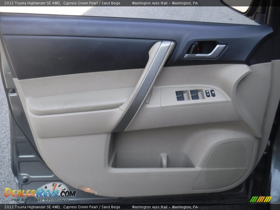 2013 Toyota Highlander SE 4WD Cypress Green Pearl / Sand Beige Photo #13