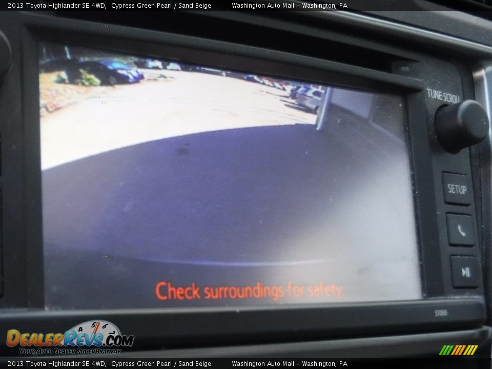 2013 Toyota Highlander SE 4WD Cypress Green Pearl / Sand Beige Photo #18