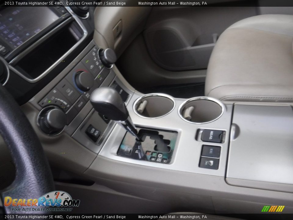 2013 Toyota Highlander SE 4WD Cypress Green Pearl / Sand Beige Photo #20