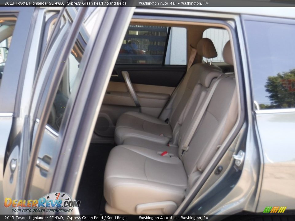2013 Toyota Highlander SE 4WD Cypress Green Pearl / Sand Beige Photo #23