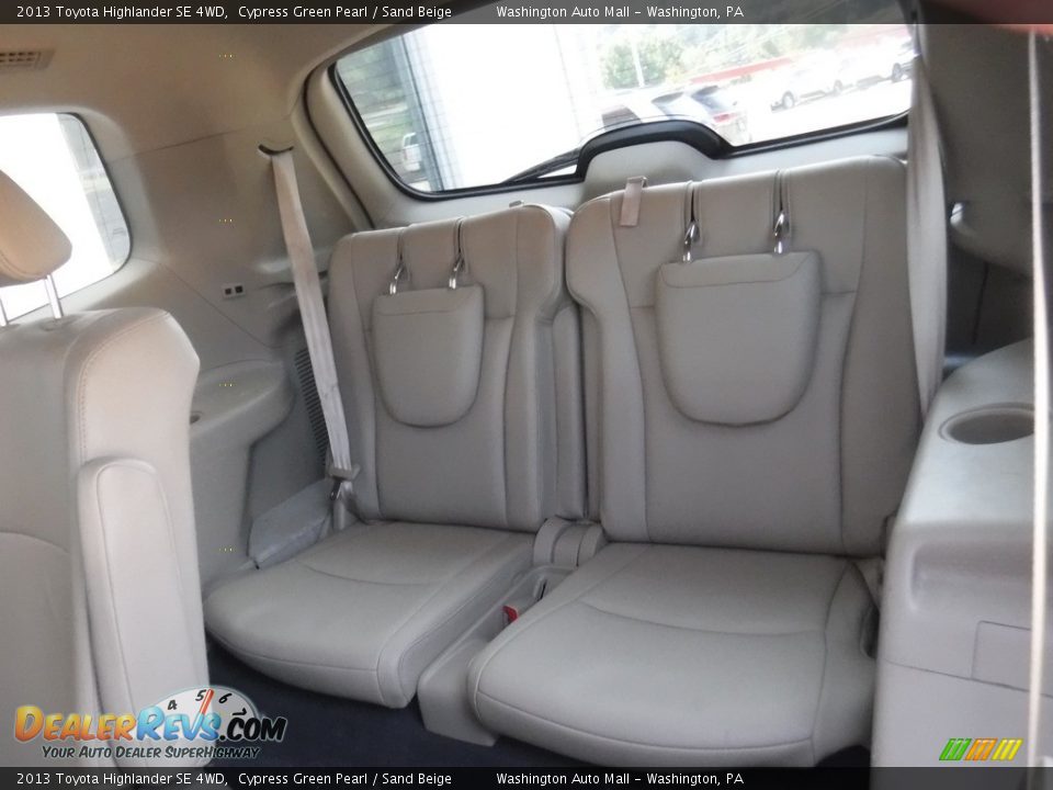 2013 Toyota Highlander SE 4WD Cypress Green Pearl / Sand Beige Photo #24